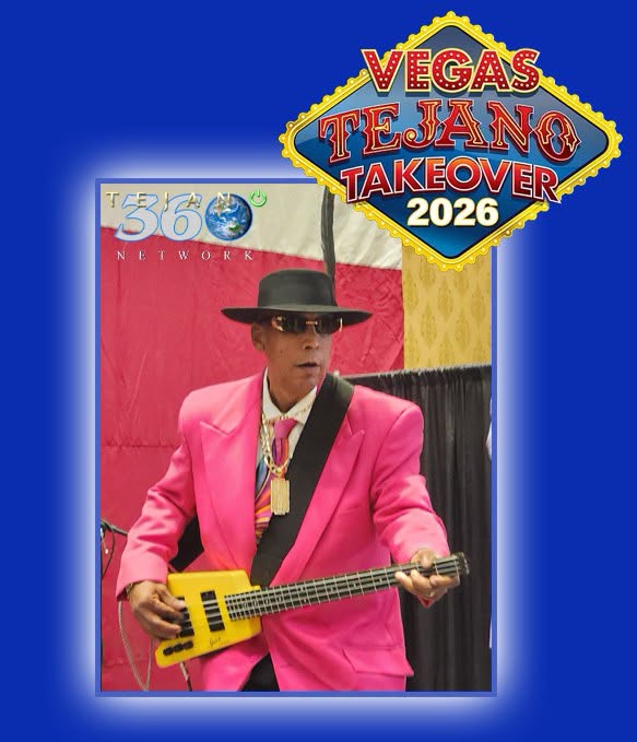 Los Garcia Bros perfoming live